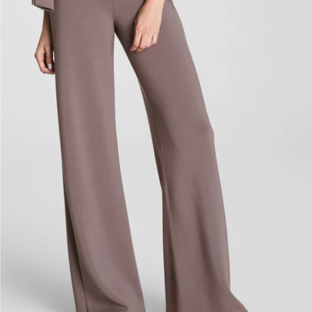 Spanx airessentials wide leg pants in smoke silver